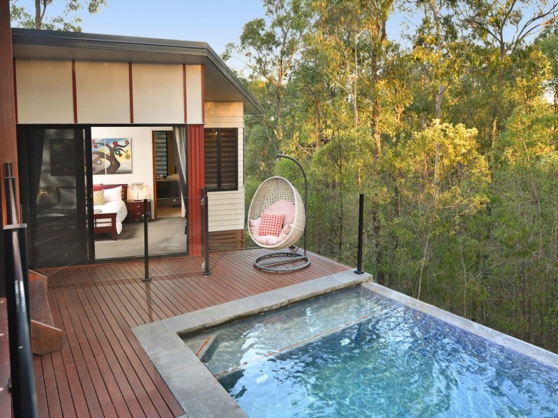 23 Birchwood Cr, Brookwater QLD 4300