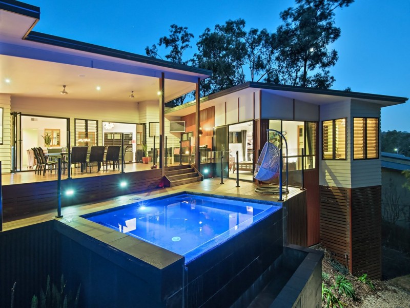 23 Birchwood Cr, Brookwater QLD 4300