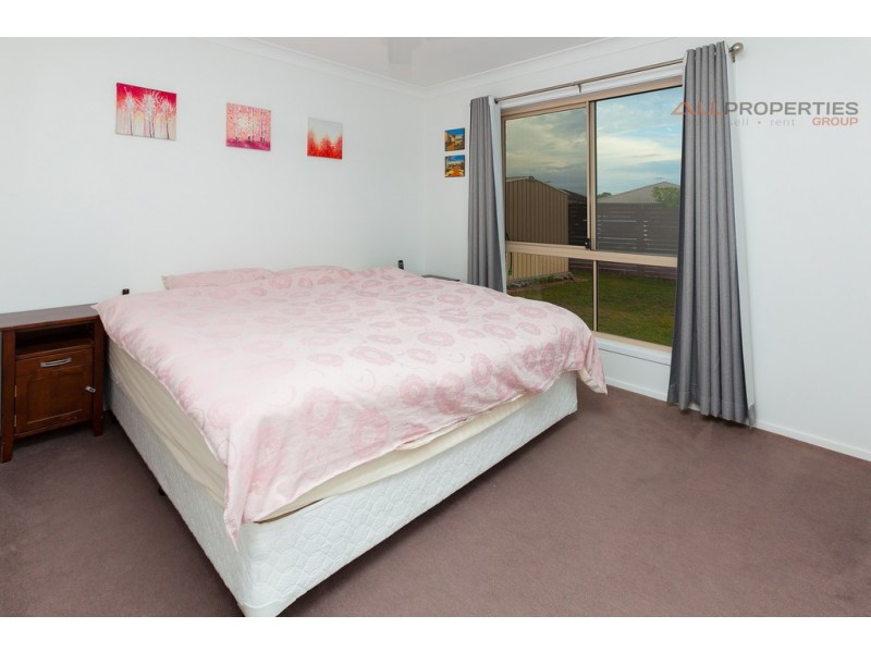 4 Flagstone Way, Berrinba QLD 4117