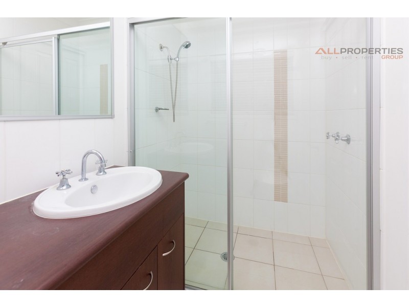 4 Flagstone Way, Berrinba QLD 4117