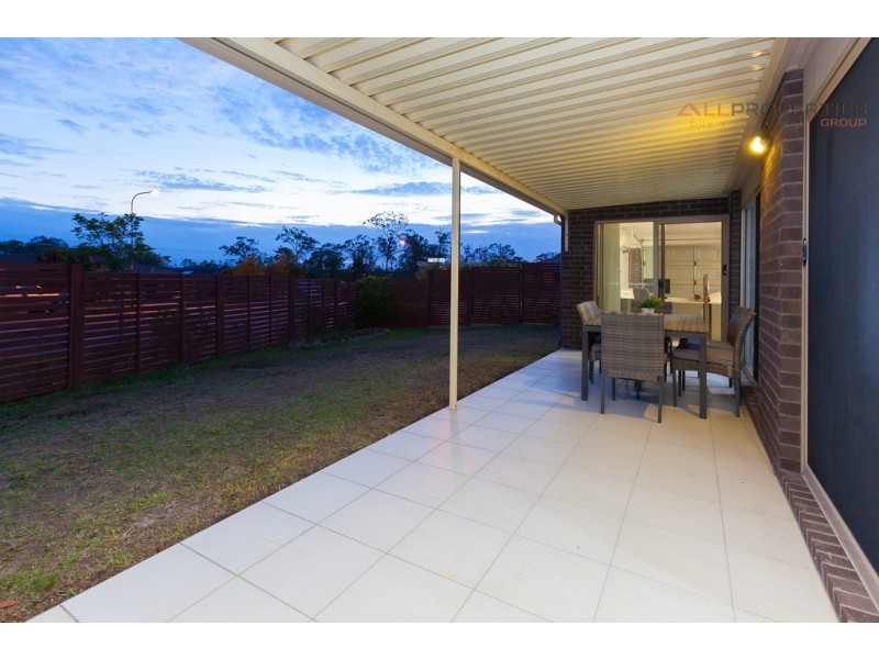 4 Flagstone Way, Berrinba QLD 4117