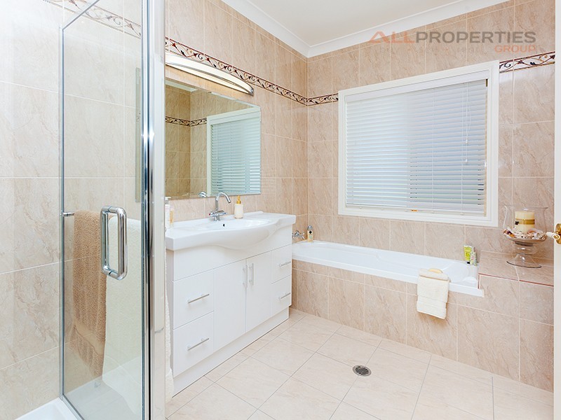 1867-1877 Chambers Flat Road, Munruben QLD 4125