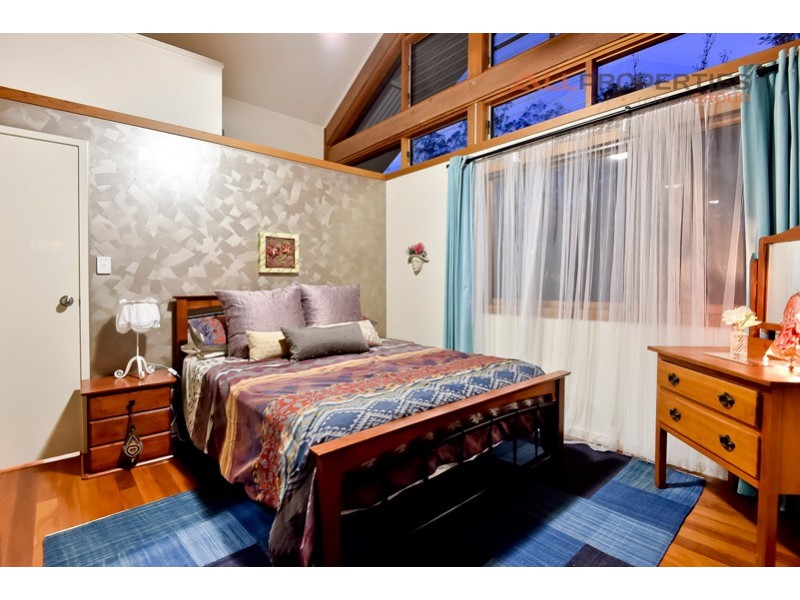 2-4 Coachwood Drive, Jimboomba QLD 4280