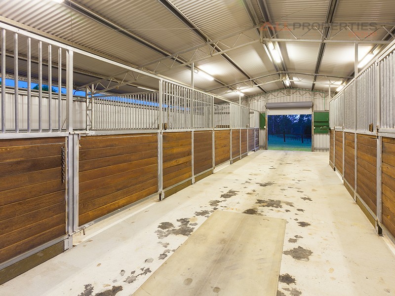 1852-1864 Chambers Flat Road, Munruben QLD 4125