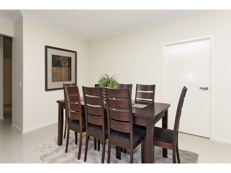 10 Jacaranda Crescent, Drewvale QLD 4116