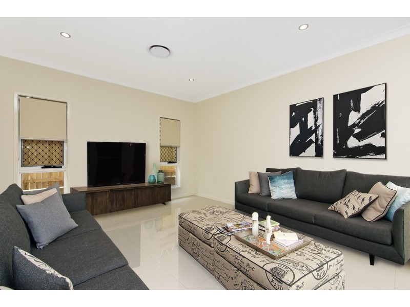 10 Jacaranda Crescent, Drewvale QLD 4116