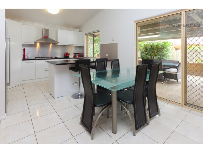 3 Mountainview Pl, Springfield QLD 4300