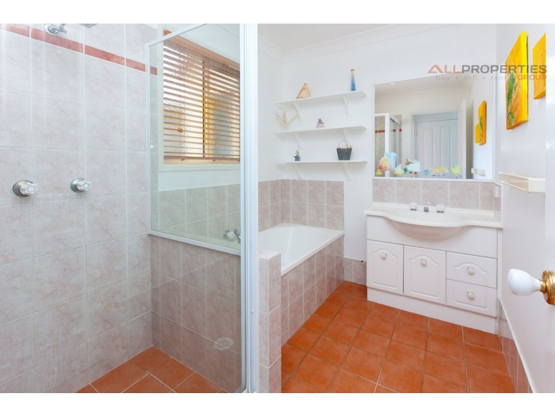 3 Mountainview Pl, Springfield QLD 4300