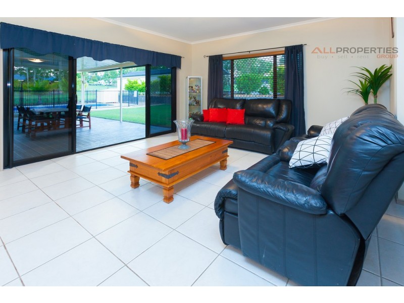 3 Dianella Ct, New Beith QLD 4124