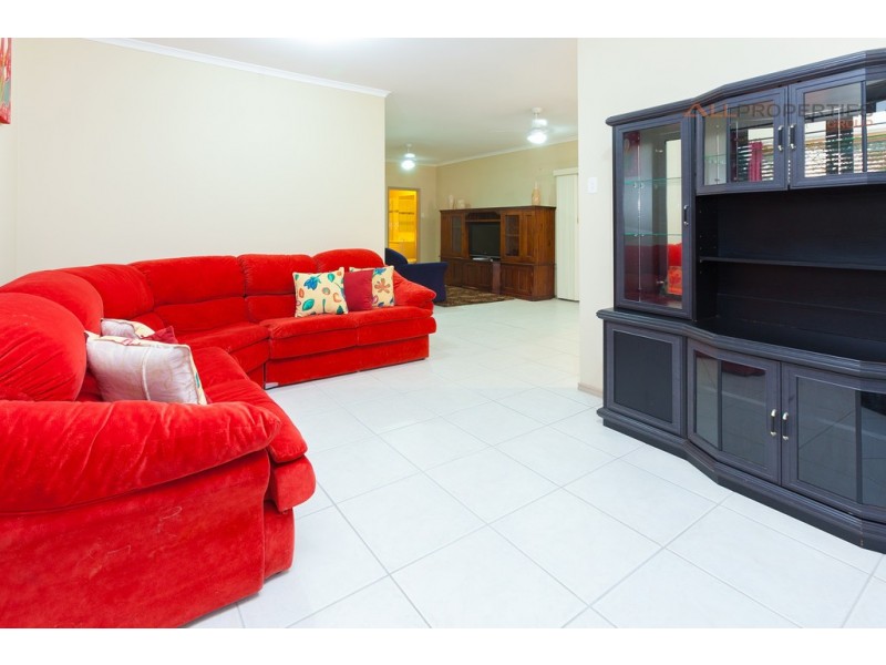 3 Dianella Ct, New Beith QLD 4124