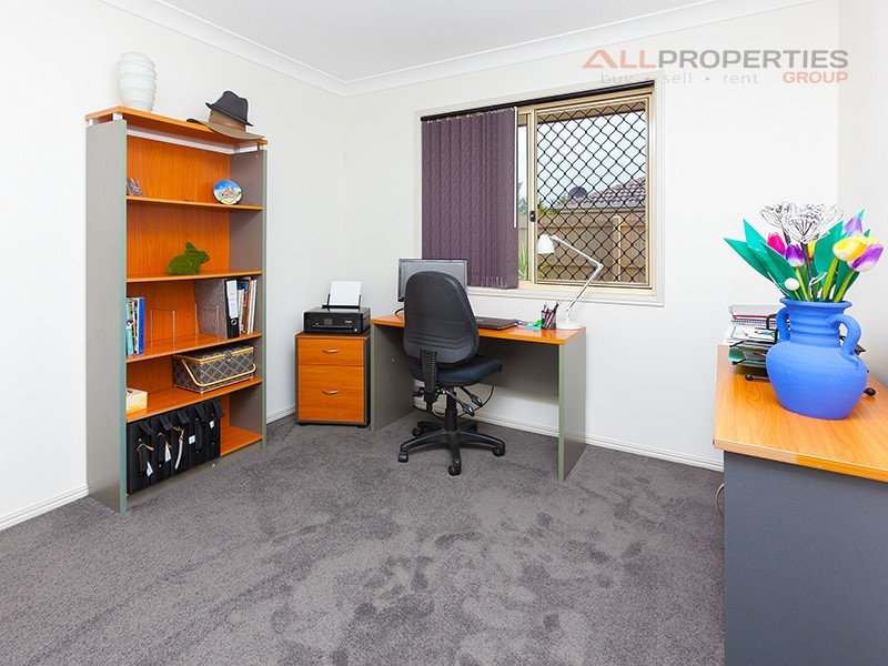 23 Wisdom Way, Crestmead QLD 4132