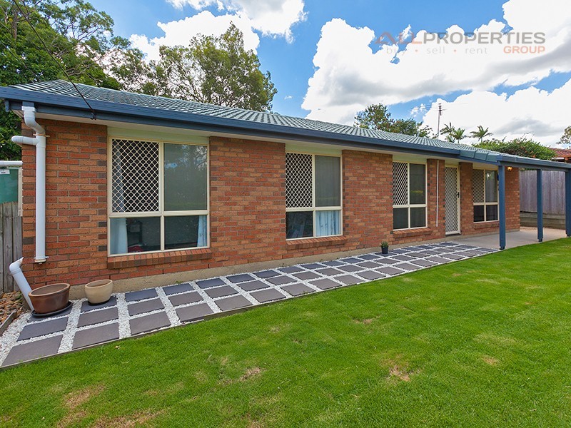 13 Ponderosa Street, Hillcrest QLD 4118