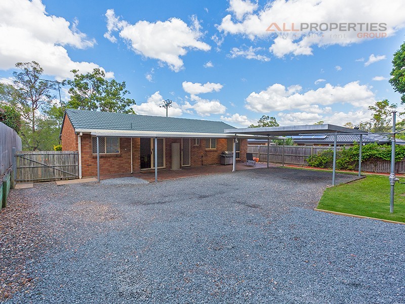 13 Ponderosa Street, Hillcrest QLD 4118