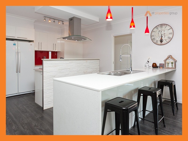 15-17 Mimosa Court, Woodhill QLD 4285