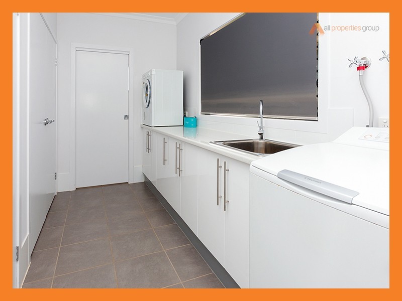 15-17 Mimosa Court, Woodhill QLD 4285