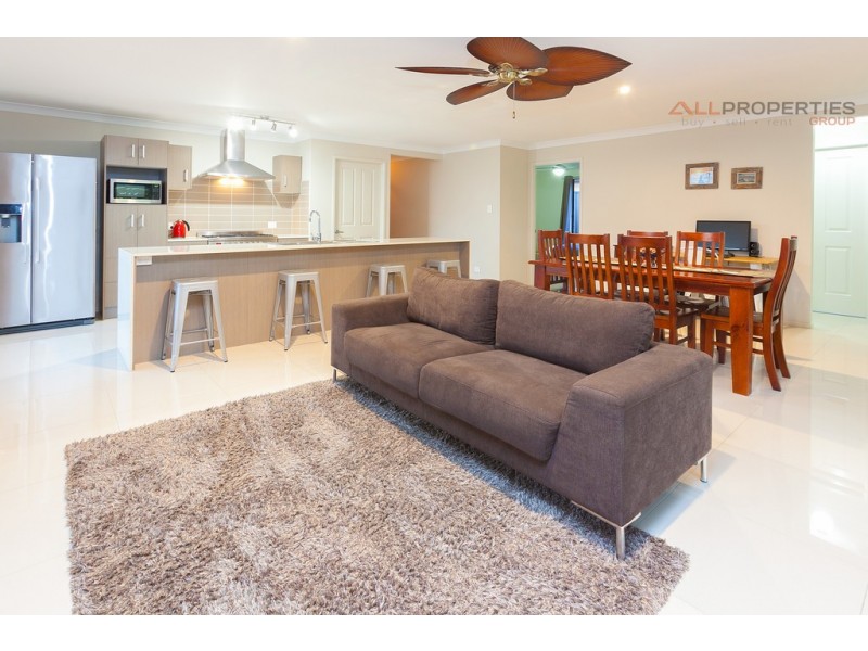 14 Forestglen Cres, Browns Plains QLD 4118