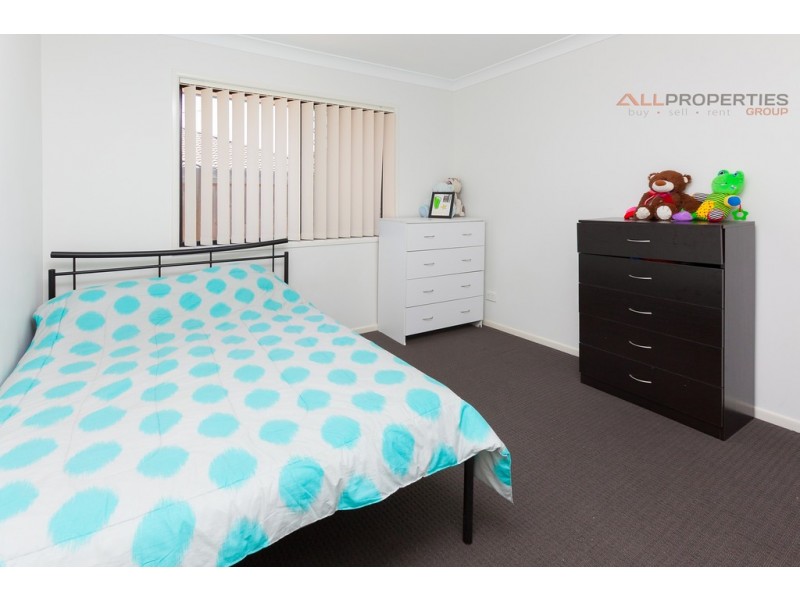 22 Kerry St, Marsden QLD 4132