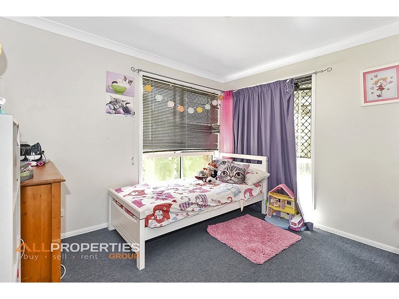 15 Wentworth Tce, Boronia Heights QLD 4124