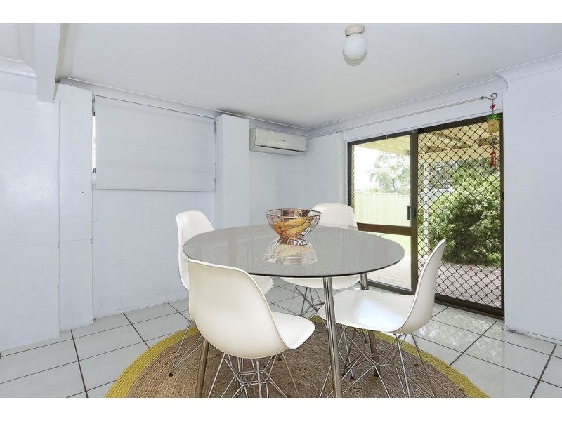 Regents Park QLD 4118