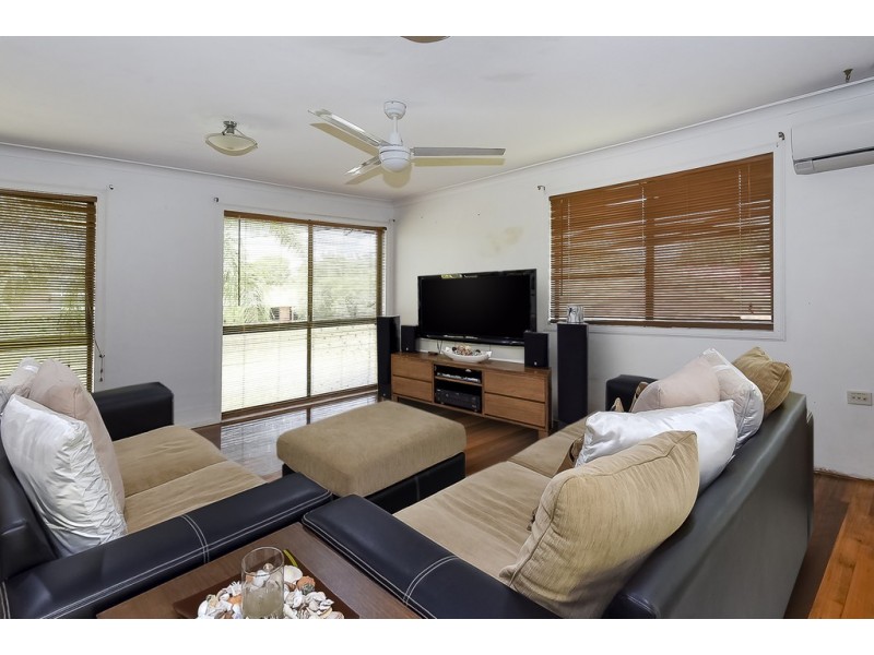 Regents Park QLD 4118