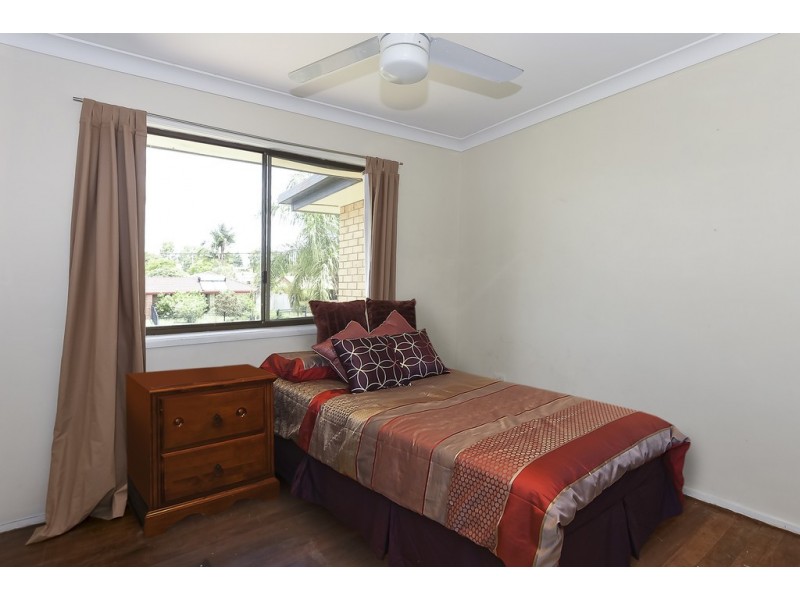 Regents Park QLD 4118