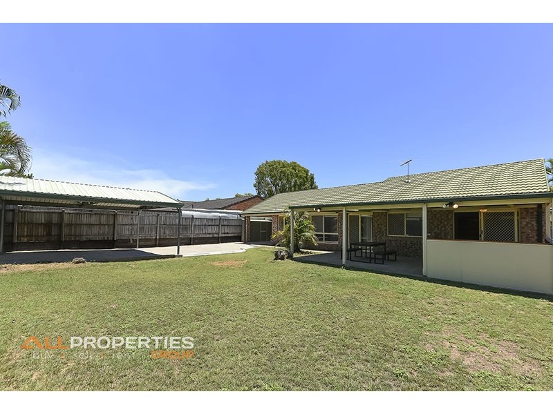 12 PANDANUS CT, Regents Park QLD 4118