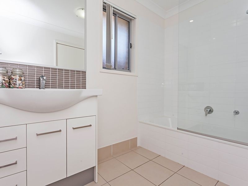 5/4 Myola Street, Browns Plains QLD 4118