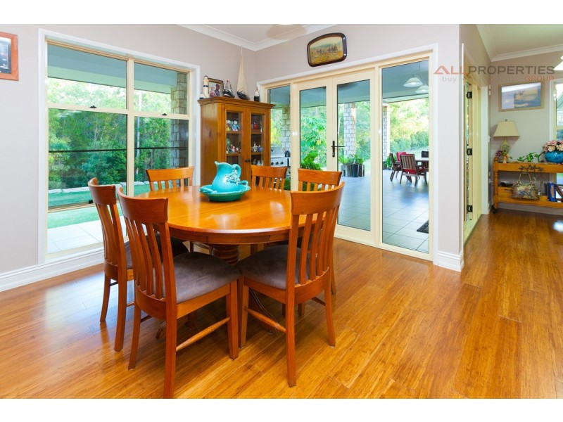 37 Bradley Ct, Greenbank QLD 4124