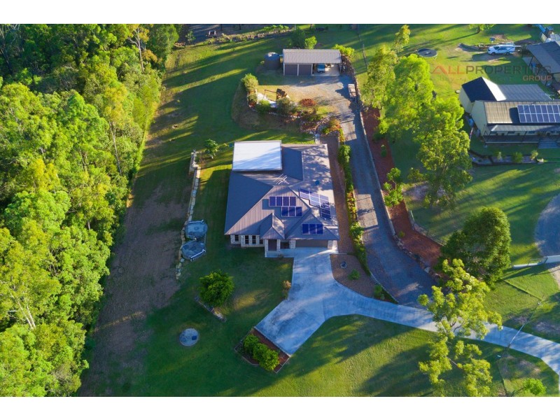37 Bradley Ct, Greenbank QLD 4124