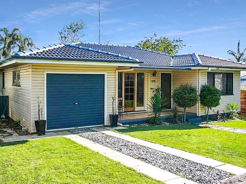 324 Alderley st, Kearneys Spring QLD 4350