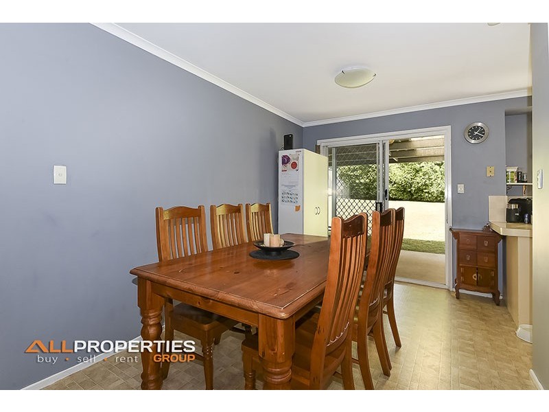 24 Hughes St, Browns Plains QLD 4118