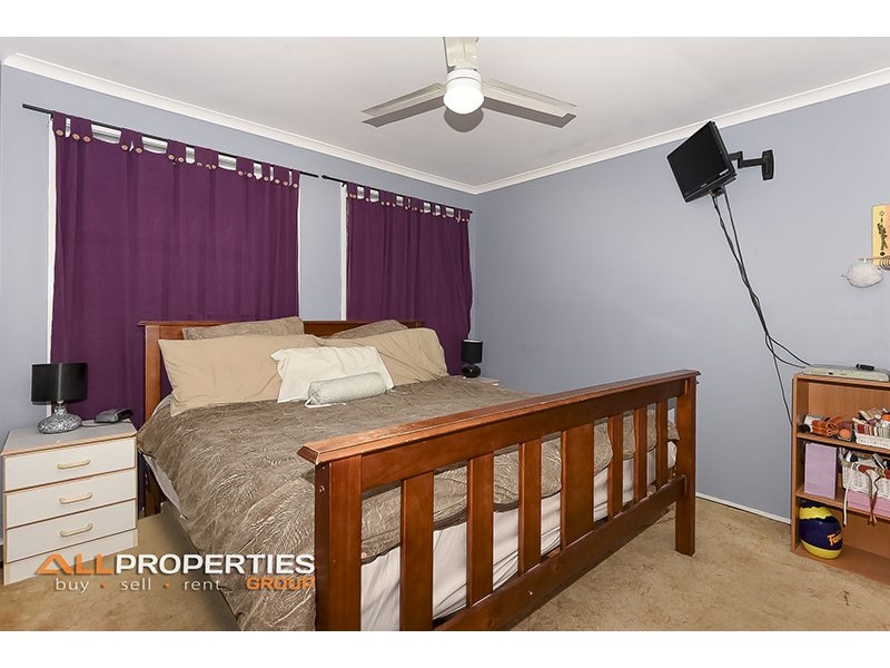 24 Hughes St, Browns Plains QLD 4118