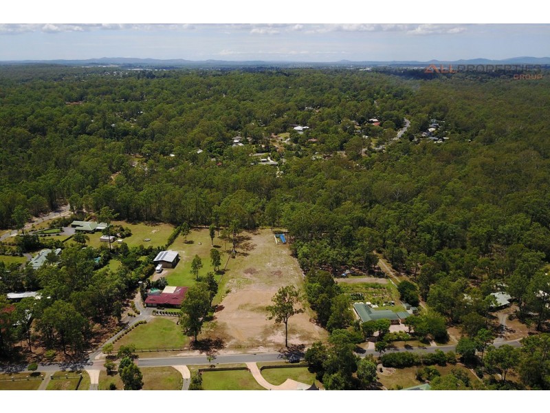 52 The Chase, Forestdale QLD 4118