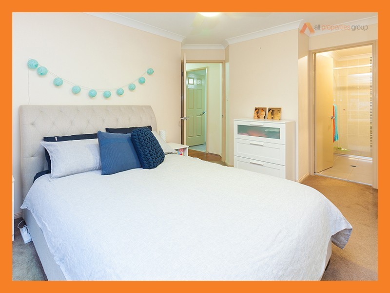 9 Echidna Close, Doolandella QLD 4077