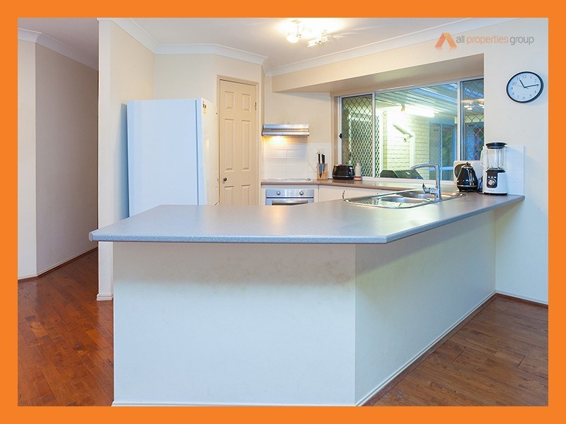 9 Echidna Close, Doolandella QLD 4077