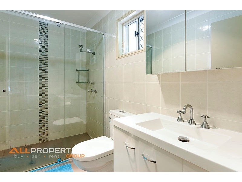 9 Echidna Close, Doolandella QLD 4077