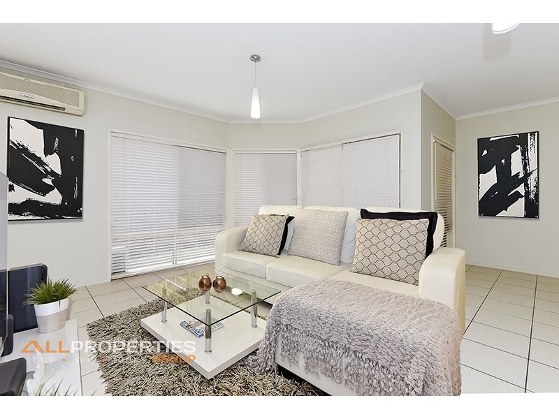 11 Eungella Terrace, Forest Lake QLD 4078