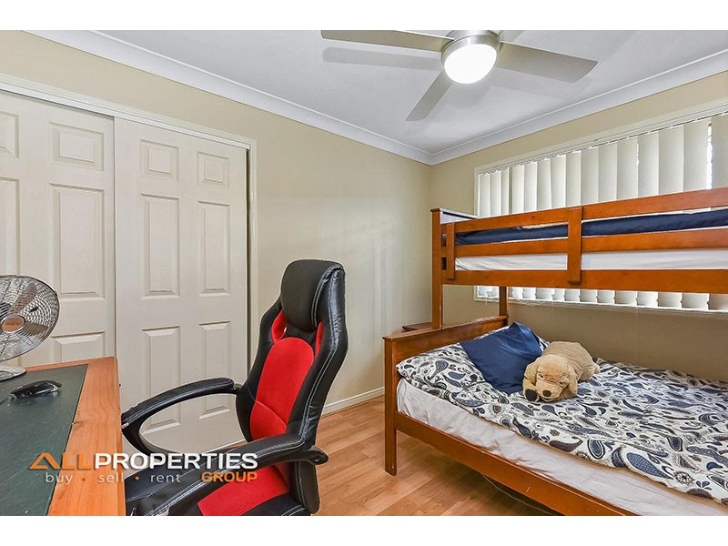 112 LAMBERTH ROAD, Regents Park QLD 4118