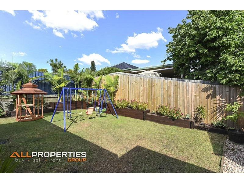 112 LAMBERTH ROAD, Regents Park QLD 4118