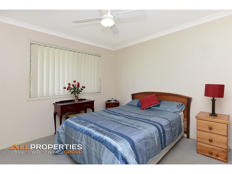 39 Murrumbidgee St, Hillcrest QLD 4118