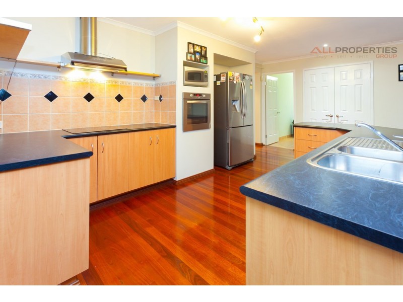 16 Lawson Pl, Drewvale QLD 4116