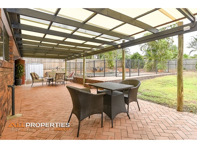 13 GRECIAN STREET, Regents Park QLD 4118
