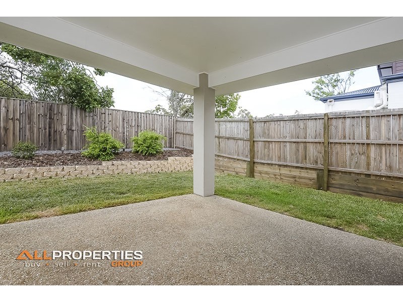 6 Berkshire Place, Heathwood QLD 4110