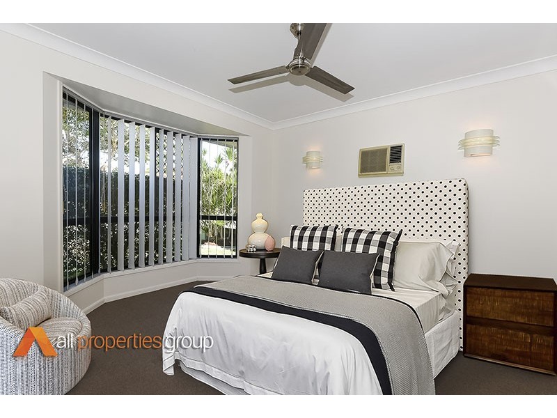 35 Jindabyne Circuit, Forest Lake QLD 4078