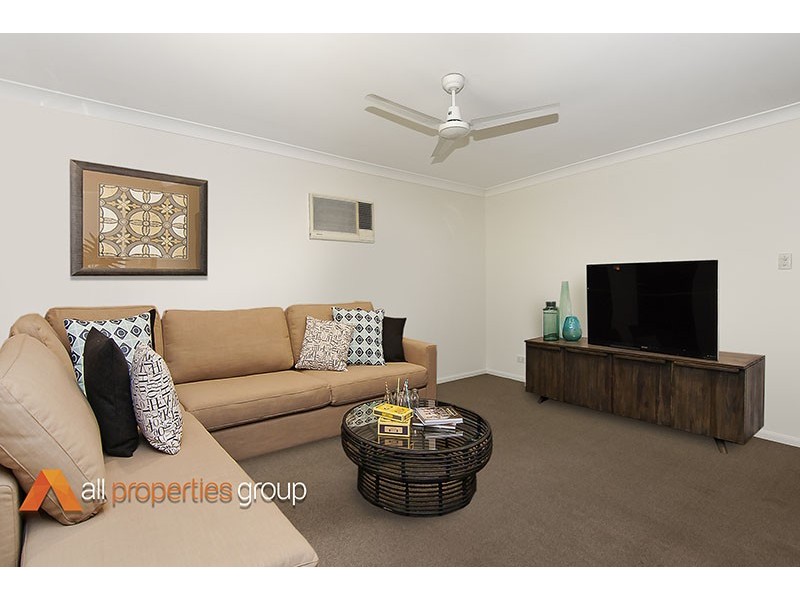 35 Jindabyne Circuit, Forest Lake QLD 4078