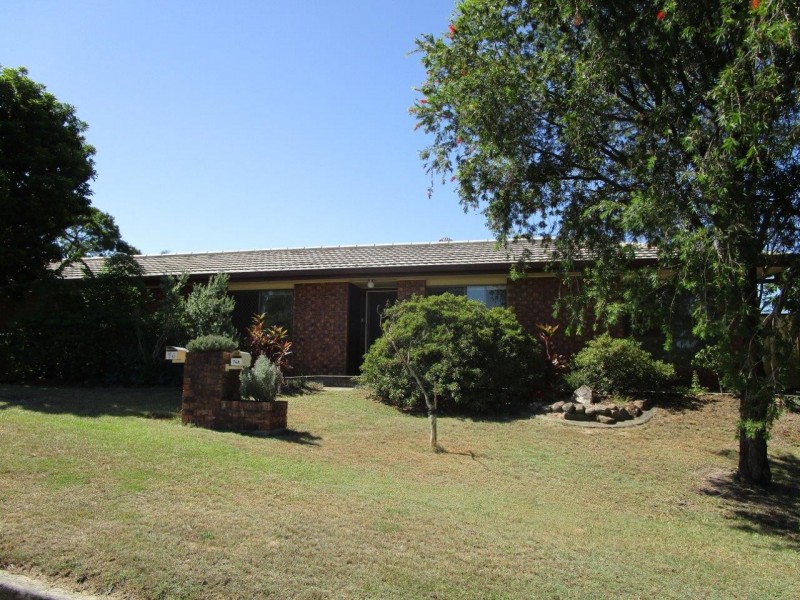 74 Conifer Street, Hillcrest QLD 4118