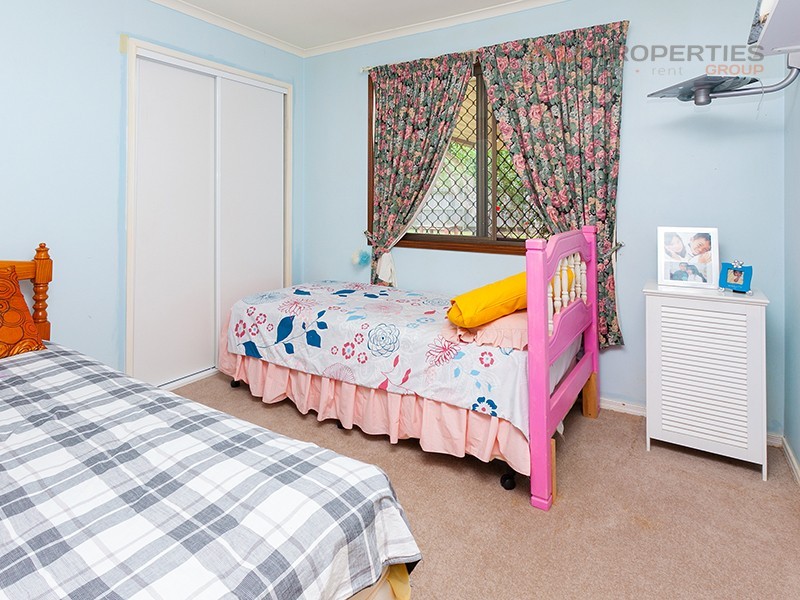 30 Forestwood St, Crestmead QLD 4132