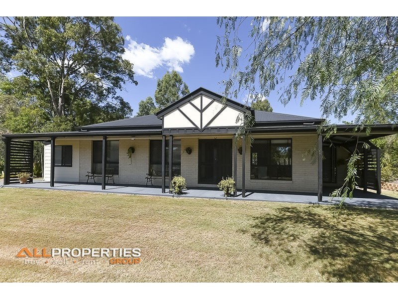 243-247 Bamboo Drive, Woodhill QLD 4285
