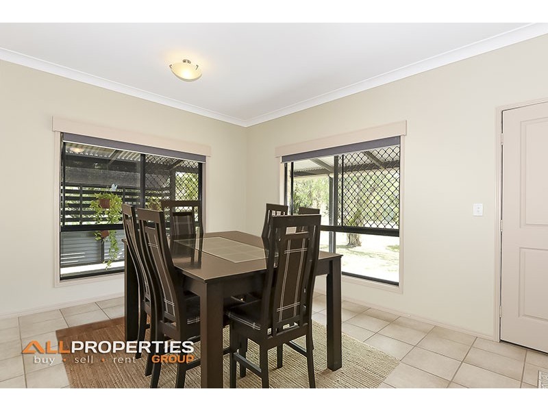 243-247 Bamboo Drive, Woodhill QLD 4285