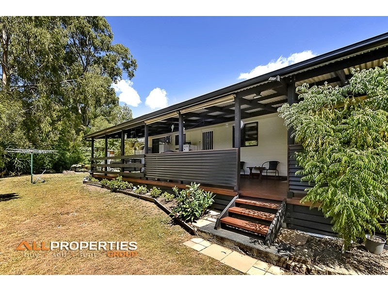 243-247 Bamboo Drive, Woodhill QLD 4285